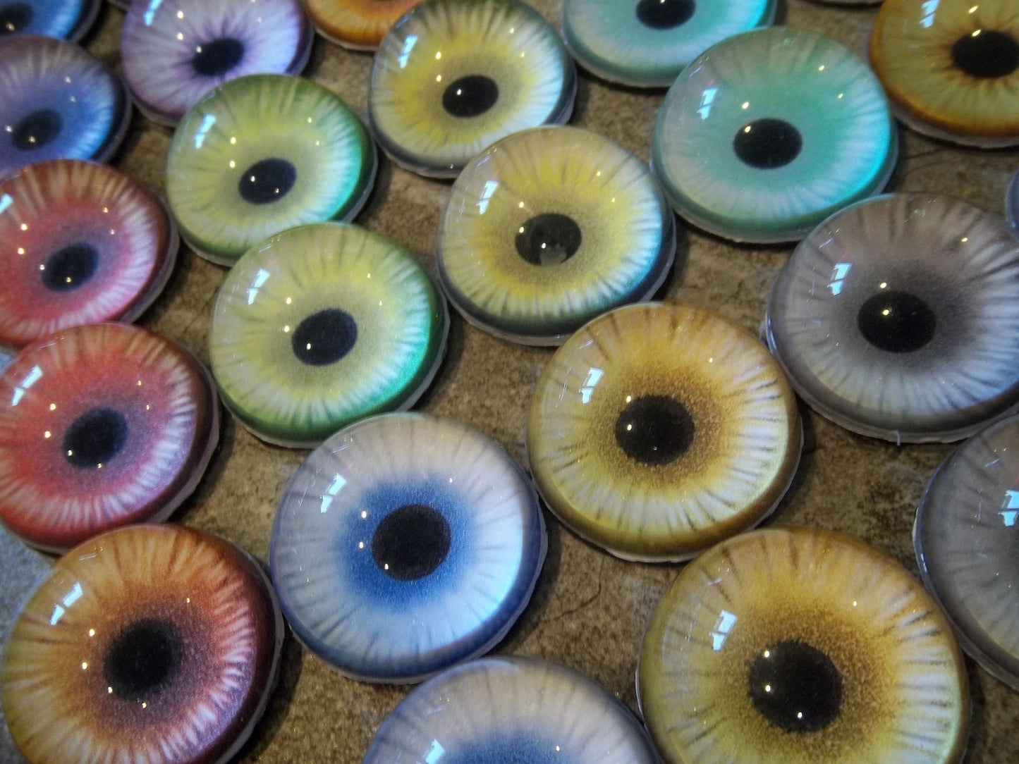 Custom Fursuit Eyes - .75" - 2" - Please send References in Messages :)